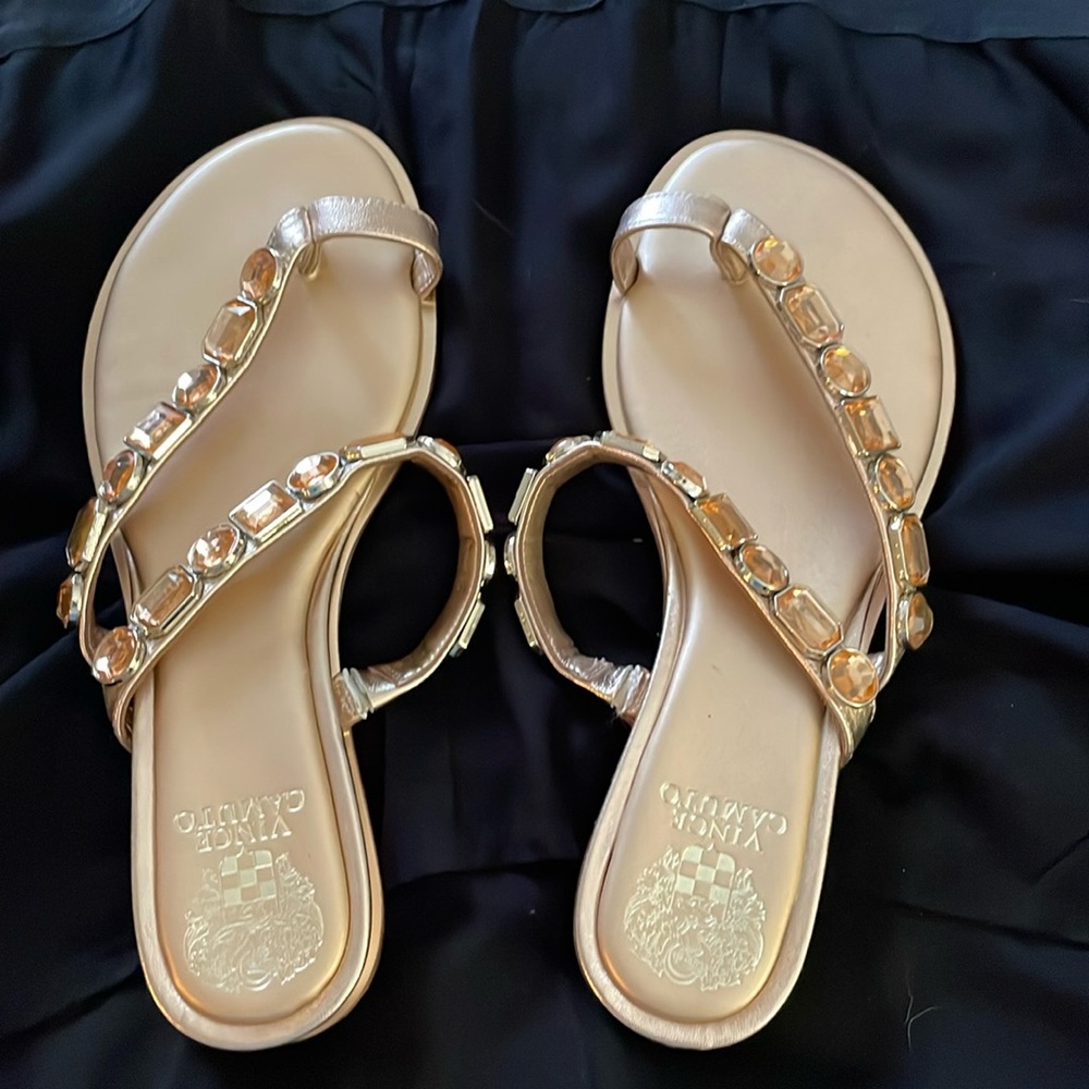 Vince CAMUTO jeweled sandals